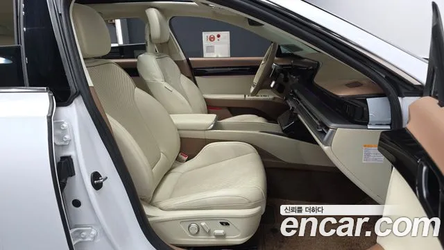 Hyundai Grandeur GN7 — Фото автомобиля 11