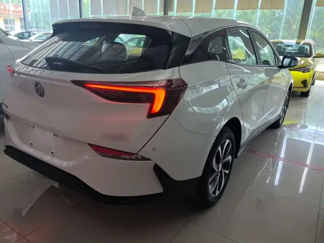 Buick Velite 6 — Фото автомобиля 6