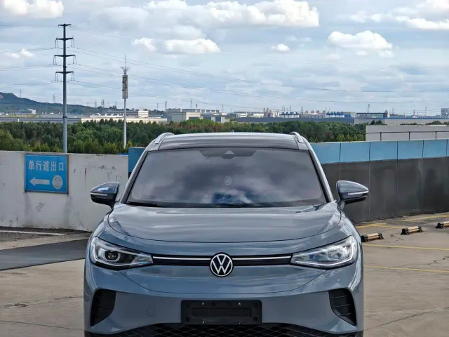 Volkswagen ID.4 Crozz — Фото автомобиля 2