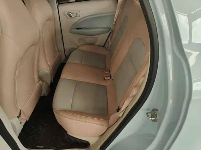 Leapmotor T03 — Фото автомобиля 16