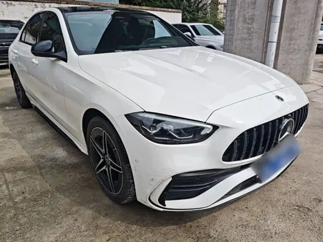Mercedes-Benz C-Class — Фото автомобиля 3