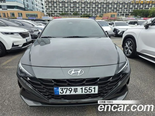 Hyundai Avante CN7 — Фото автомобиля 3