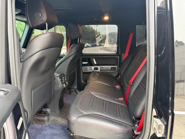 Mercedes-Benz G-Class — Фото автомобиля 11