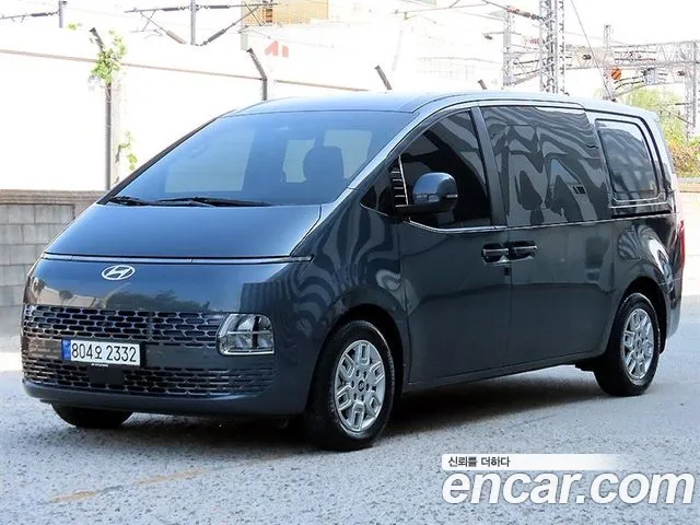 Hyundai Staria — Фото автомобиля 2