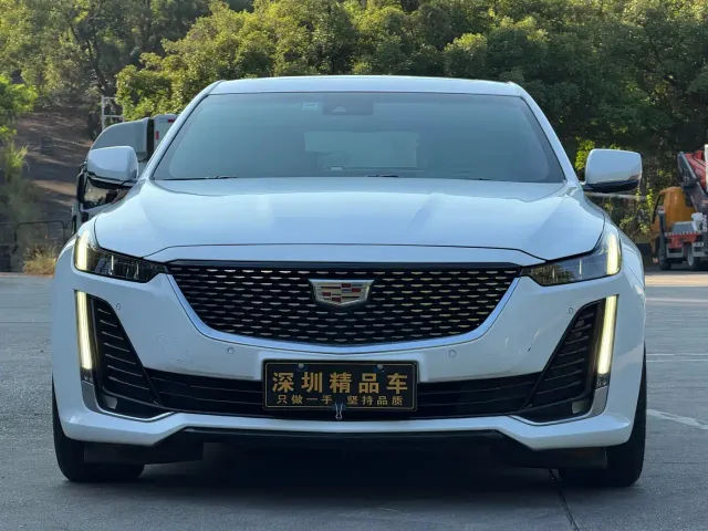 Cadillac CT5 — Фото автомобиля 2