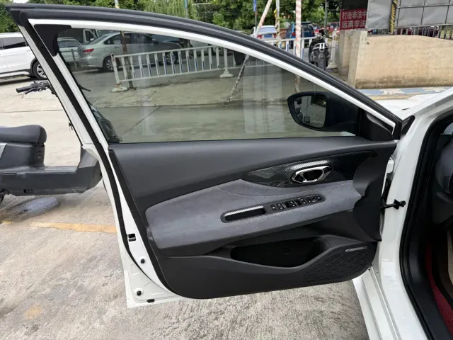 GAC Trumpchi Emkoo — Фото автомобиля 5