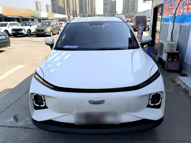 Geely Geometry E Firefly — Фото автомобиля 2
