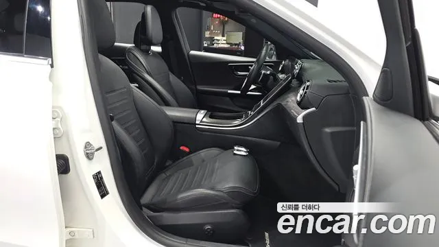Mercedes-Benz C-Class — Фото автомобиля 11