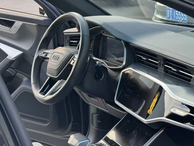 Audi A6L — Фото автомобиля 9
