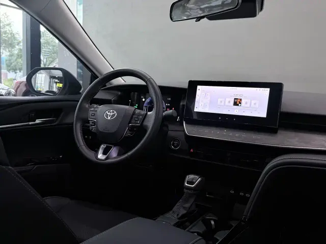 Toyota Camry — Фото автомобиля 17