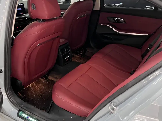 BMW 3 Series — Фото автомобиля 3