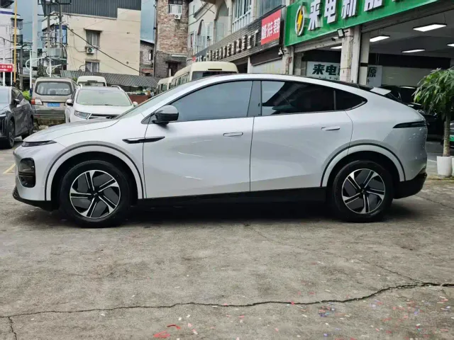 Xpeng G6 — Фото автомобиля 2