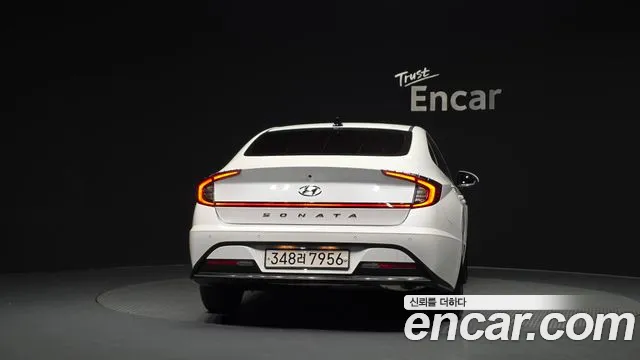 Hyundai Sonata Sonata (DN8) 2.0 LPG(Для проката) — Фото автомобиля 4