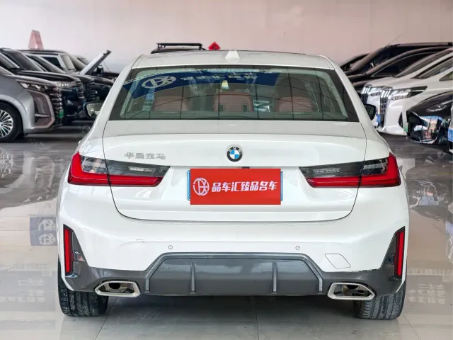 BMW 3 Series — Фото автомобиля 8