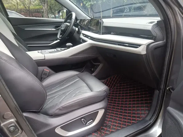 Changan CS75 Plus — Фото автомобиля 10