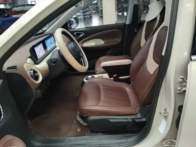 Wuling Bingo — Фото автомобиля 14