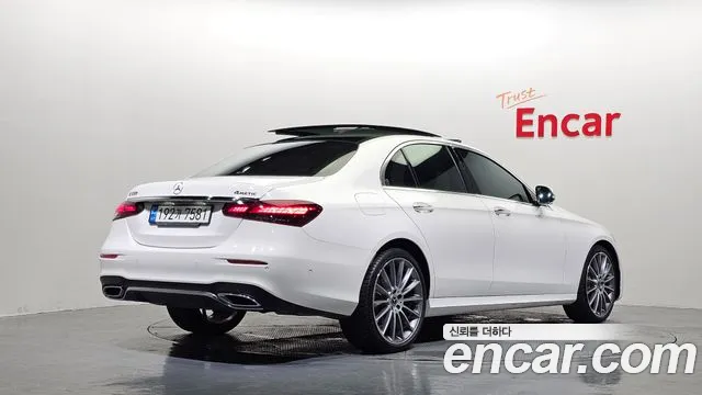 Mercedes-Benz E-Class W213 — Фото автомобиля 2