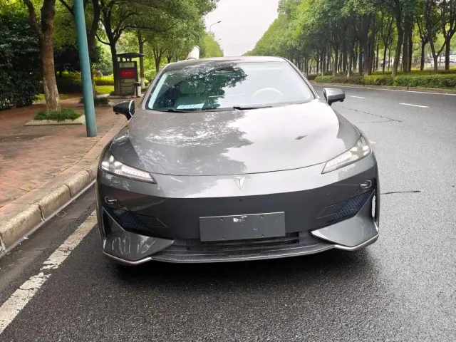 Deepal Deepal SL03 2022 1.5L 1200 Range Extender Version — Фото автомобиля 3