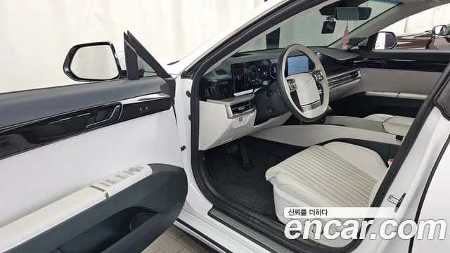 Hyundai Grandeur GN7 — Фото автомобиля 15