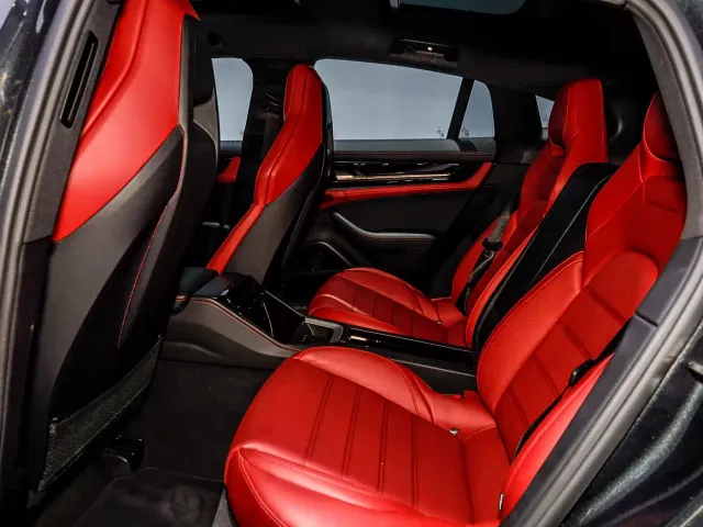 Porsche Panamera — Фото автомобиля 12