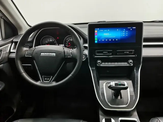 Haval M6 — Фото автомобиля 8