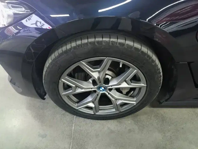 BMW i3 — Фото автомобиля 22