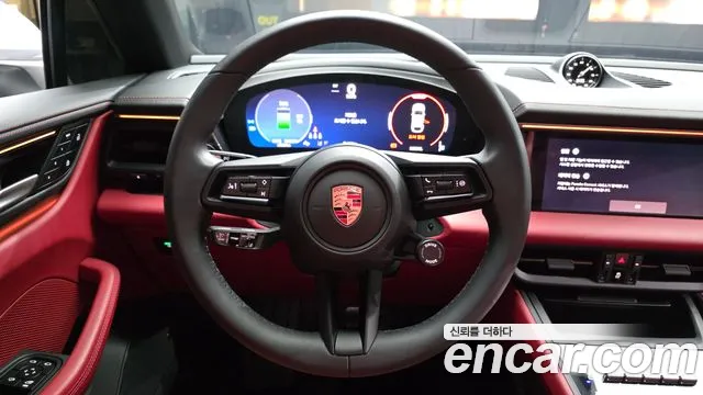 Porsche Macan — Фото автомобиля 13