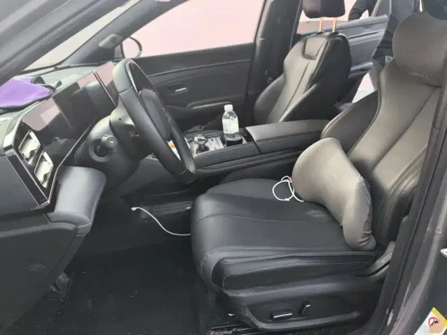 BYD Qin L — Фото автомобиля 11