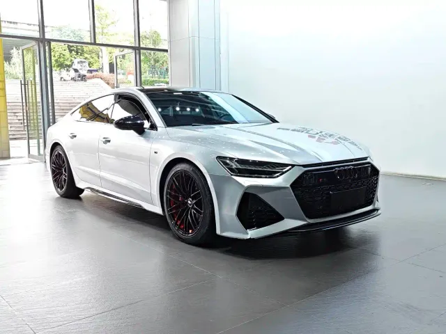 Audi A7 — Фото автомобиля 3