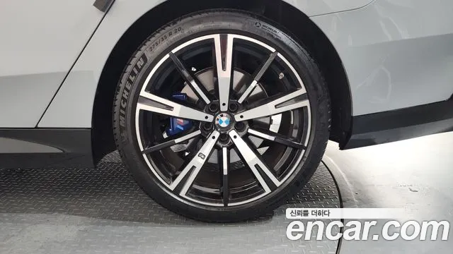 BMW 5-Series 5 серия (G60) 530i xDrive M Sport — Фото автомобиля 21