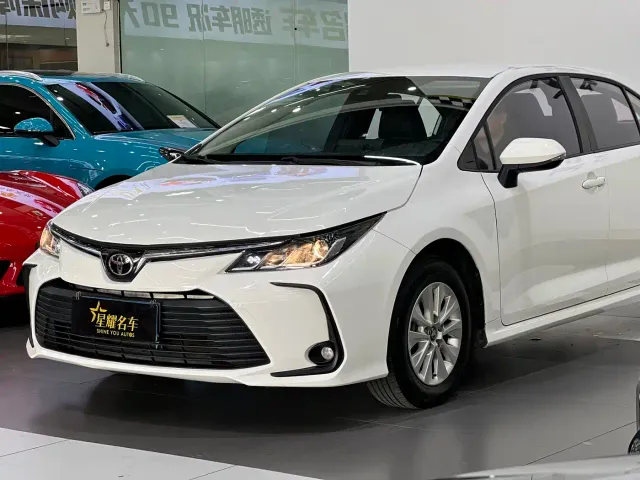 Toyota Corolla — Фото автомобиля 4