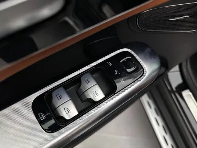 Mercedes-Benz GLC-Class — Фото автомобиля 23