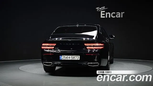 Genesis G80 RG3 — Фото автомобиля 4