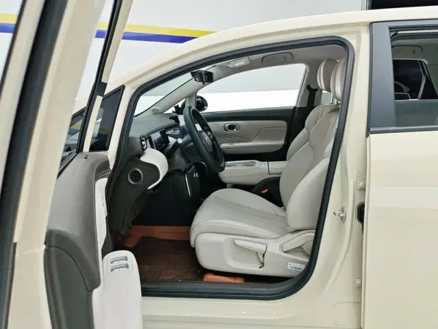 GAC Aion UT — Фото автомобиля 9