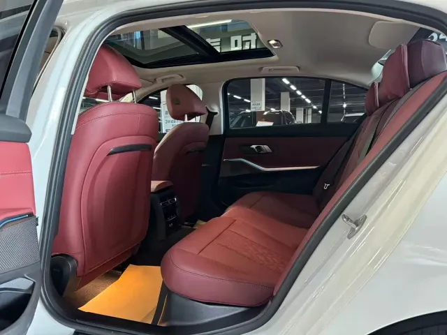 BMW i3 — Фото автомобиля 18