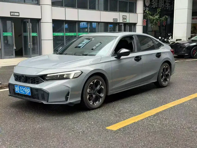 Honda Civic — Фото автомобиля 3