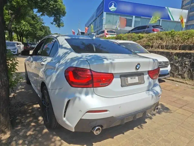 BMW 1 Series — Фото автомобиля 4