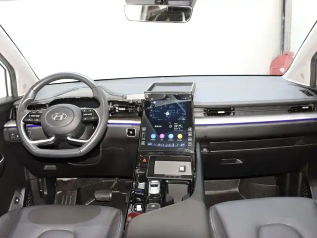 Hyundai Custo — Фото автомобиля 13