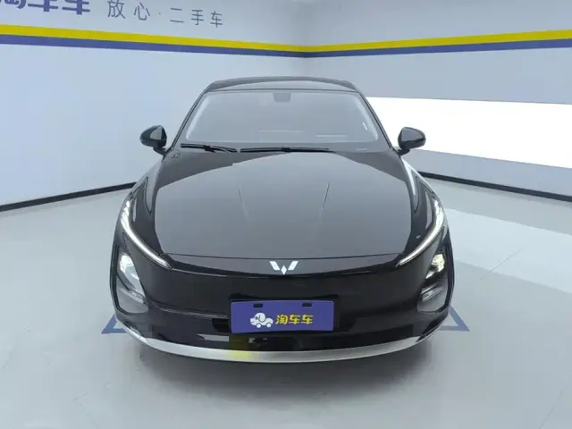 Wuling Starlight — Фото автомобиля 2