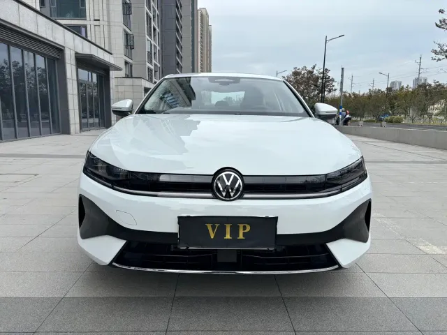 Volkswagen Sagitar — Фото автомобиля 2