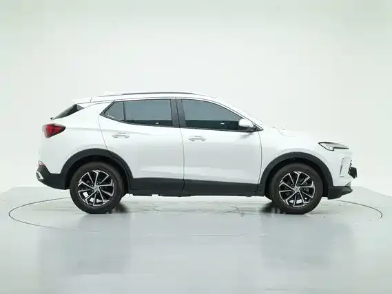 Buick Encore PLUS — Фото автомобиля 2