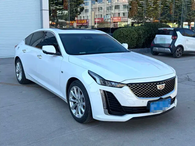 Cadillac CT5 — Фото автомобиля 3