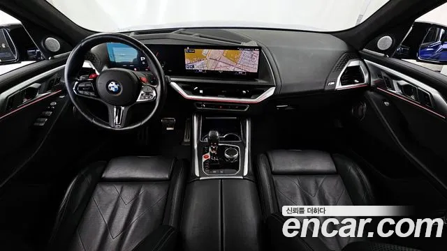 BMW XM — Фото автомобиля 2