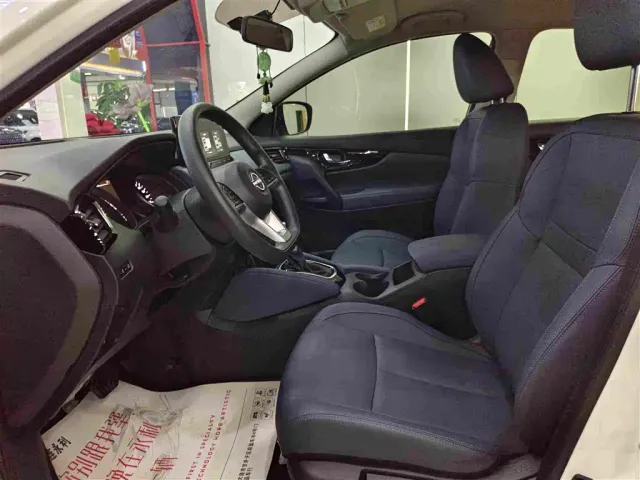 Nissan Qashqai — Фото автомобиля 4