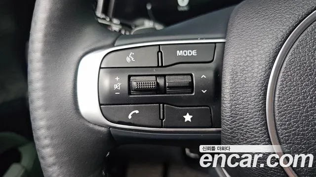 Kia Sportage Sportage 5-е поколение Бензин 1.6 турбо 2WD — Фото автомобиля 28