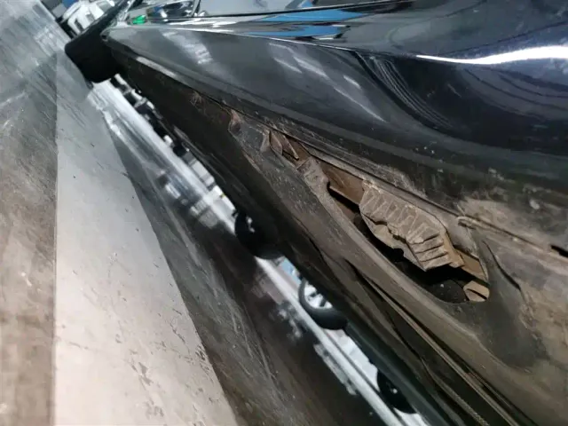 BMW 5 Series — Фото автомобиля 20