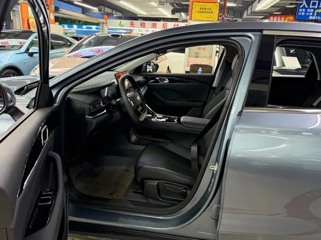 Geely Galaxy Stellar 6 — Фото автомобиля 7
