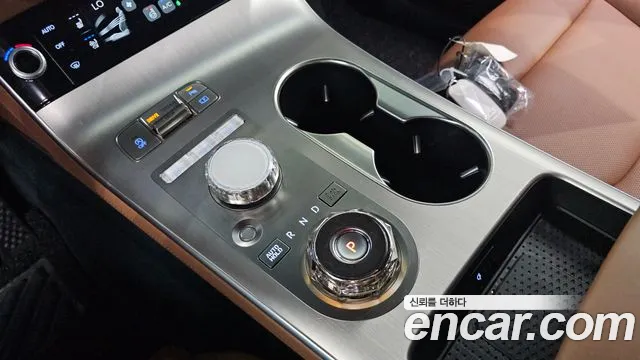 Genesis GV70 2.5T Бензин AWD — Фото автомобиля 9