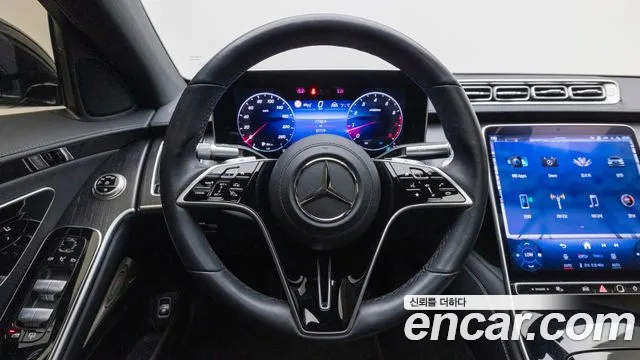 Mercedes-Benz S-Class — Фото автомобиля 20