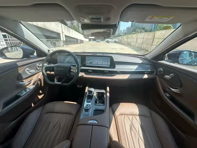 Chery Arrizo 8 — Фото автомобиля 7